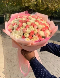 100-roses-pinkwhite-best-for-mom